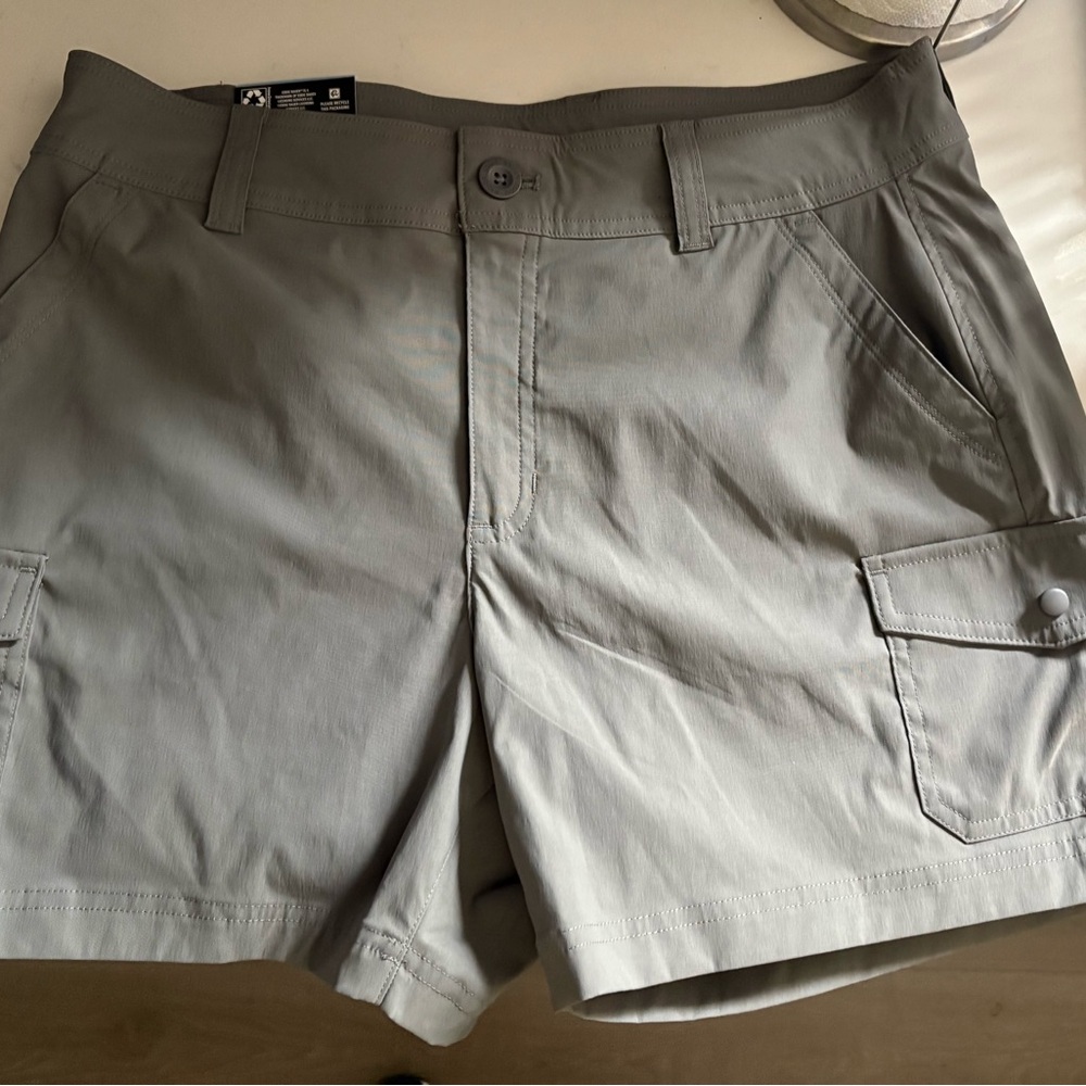 Women’s Eddie Bauer Gray Cargo Shorts